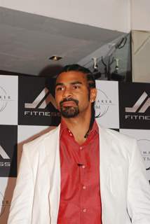 John Abraham announces fitness franchise with David Haye