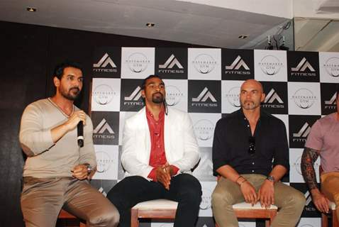 John Abraham announces fitness franchise with David Haye