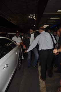 Celebs leave for IIFA