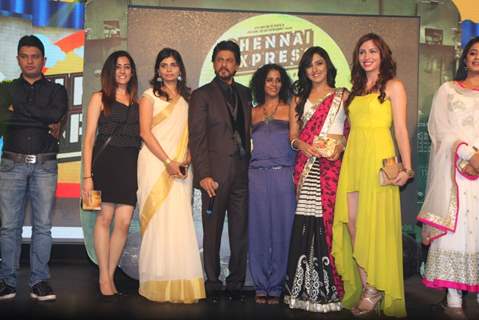 Shah Rukh Khan, Deepika Padukone at film Chennai Express music launch