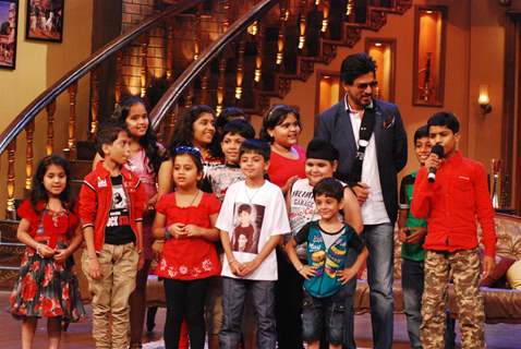 Cast of Chennai Express on the sets Comedy nights with Kapil Sharma