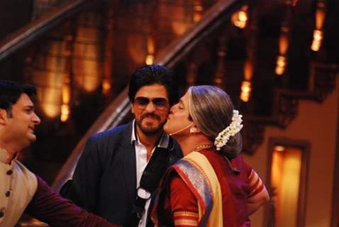 Cast of Chennai Express on the sets Comedy nights with Kapil Sharma