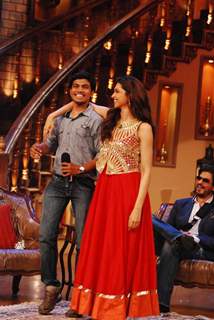 Cast of Chennai Express on the sets Comedy nights with Kapil Sharma