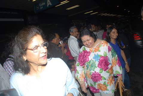 Celebs Arrive at IIFA Awards 2013