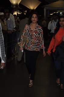 Celebs Arrive from IIFA Awards 2013