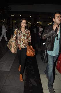 Celebs Arrive from IIFA Awards 2013