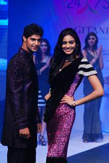 Tassel Fashion and Lifestyle Awards 2013