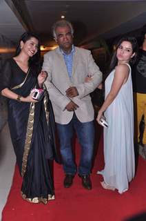 Premier of movie Tara