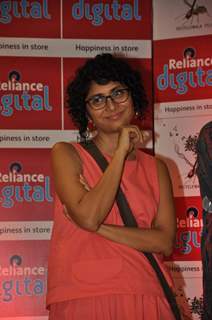 Film Ship of Theseus Promotion on Reliance Digital