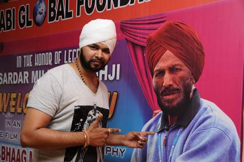 Gurpreet kaur chadha organises the screening of Bhaag Milkha Bhaag