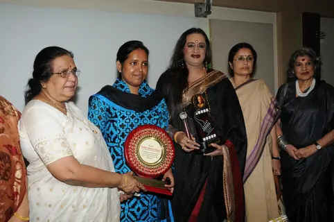 Jiya Jagiasi throws a bash in honor of Lakshmi Narayan Tripathi