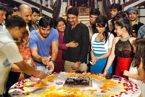 Amrit Manthan cake cutting, the last day of the shoot