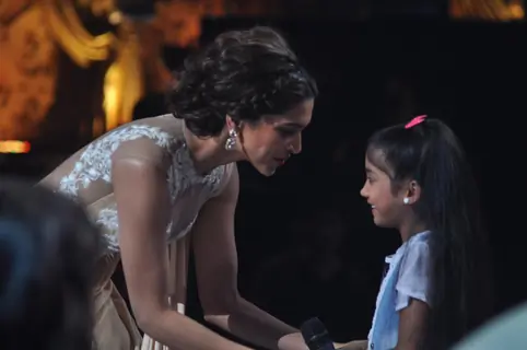 Film Chennai Express Promotion at Indina Idol Junior Set