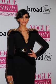 Celebs at Vogue Beauty Awards 2013