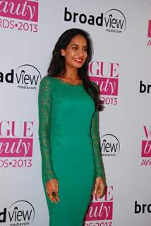 Celebs at Vogue Beauty Awards 2013