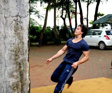 Tiger Shroff performing daredevil stunts