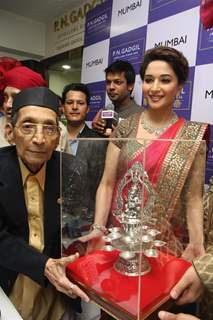 Madhuri Dixit at Inauguration of PNG Jewellers showroom