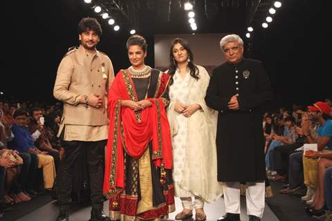 Javed Akhtar & Shabana Azmi showstopper at IIJW 2013