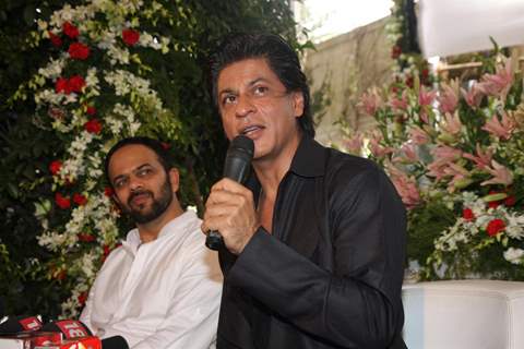 Shahrukh Khan with Rohit Shetty celebrating Eid Al-Fitr