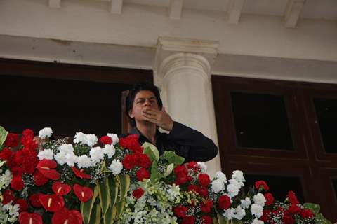 Shahrukh Khan celebrating Eid Al-Fitr