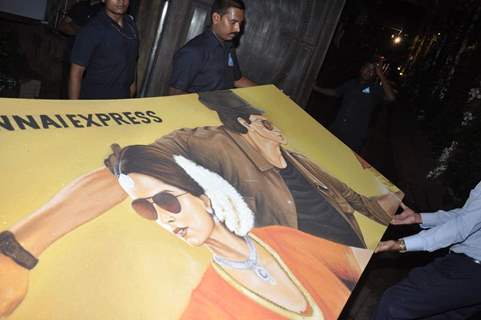 Shahrukh Khan's Grand Eid Party without chennai express? not possible
