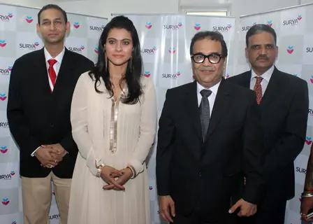 Kajol & Dr. Bhupendra .S. Avasthi at the inaugaration