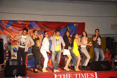 The Grand Masti team performs at Malhar festival 2013