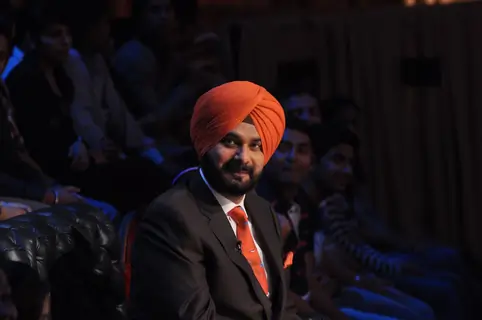 Navjot Singh Sidhu at Satyagraha's  Promotion on Comedy Nights with Kapil