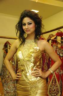 Mouni Roy at Rohit Verma Launched his New Festive