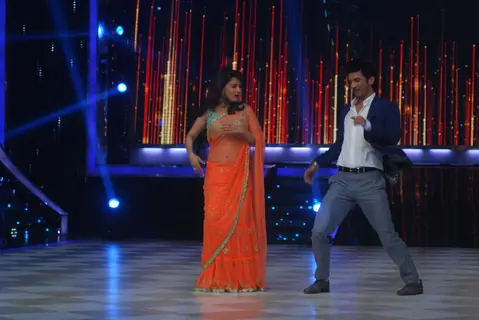 Madhuri Dixit and Sushant Singh Rajput perform at a song from the later's upcoming movie