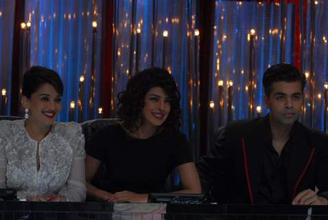 Madhuri Dixit, Priyanka Chopra and Karan Johar on the sets of Jhalak Dikhhla Jaa