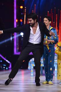 Ram Charan performs at Jhalak Dikhhla Jaa