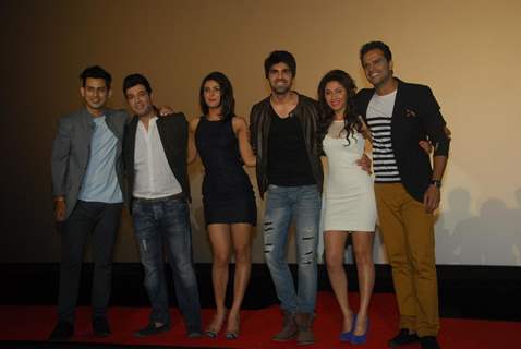 The cast of the 3D film Warning