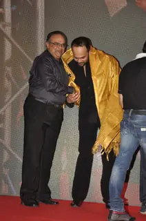 Rohit Shetty was felicitated with a golden shawl at theChennai Express success party