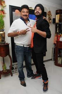 Kapil Mehra and Gurdeep Mehndi together at the Party