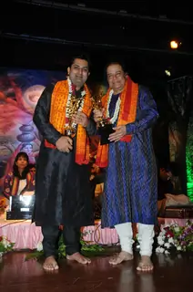 Anup Jalota and Sumeet Tappoo at the release of the album