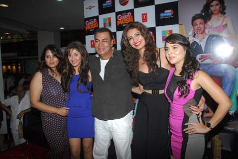 Manjari Phadnis, Pradeep Rawat, Karishma Tanna and Sonalee Kulkarni at the Grand Masti Music Launch