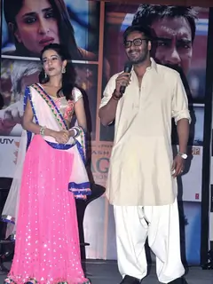 Amrita Rao and Ajay Devgan at Satyagraha movie promotion