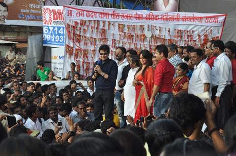 Legendary Jeetendra and actress Mahima Chaudhry come in for Dahi Handi celebrations