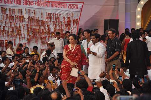 Yesteryear actress Asha Parekh too was at the Dahi Handi celebrations