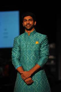 Bollywood Celebrities at LFW Winter Festival 2013