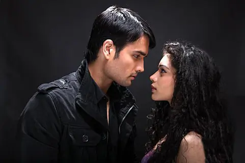 Sukirti Kandpal and Vivian Dsena in Pyaar kii yeh ek kahani