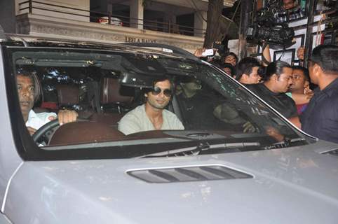 Shahid Kapoor arrives at Enigma 2013