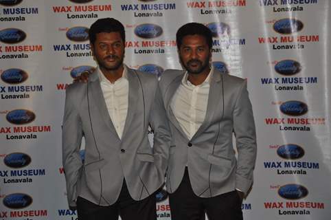 Prabhu Deva with his wax statue at Sunil's Celebrity Wax Museum