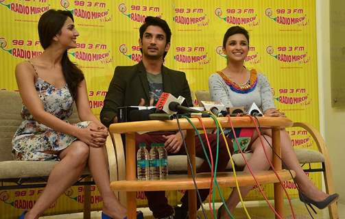 Promotion of Shuddh Desi Romance on Radio Mirchi 98.3 FM