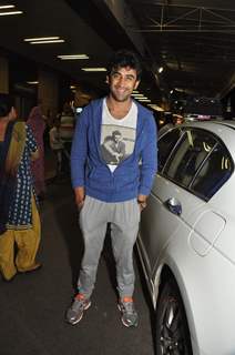 Amit Sadh was at Mumbai Airport leaving for SAIFTA