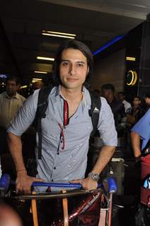 Apurva Agnihotri at Mumbai Airport leaving for SAIFTA