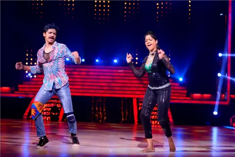 Shaan and Marisha at a performance on Jhalak Dikhla Jaa