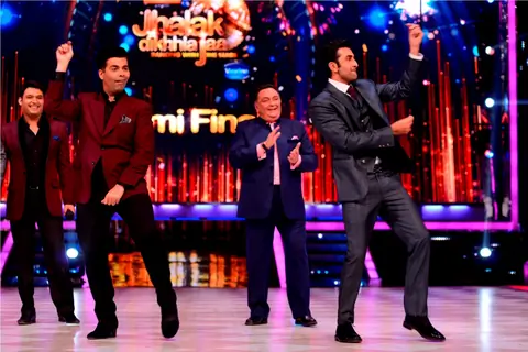 Ranbir Kapoor performs with Karan Johar on Jhalak Dikhla Jaa