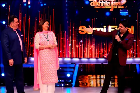 Kapil performs on Jhalak Dikhla Jaa